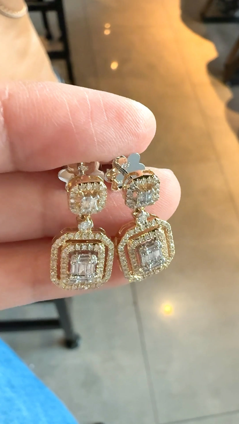 PIA Emerald-Shaped Dangling