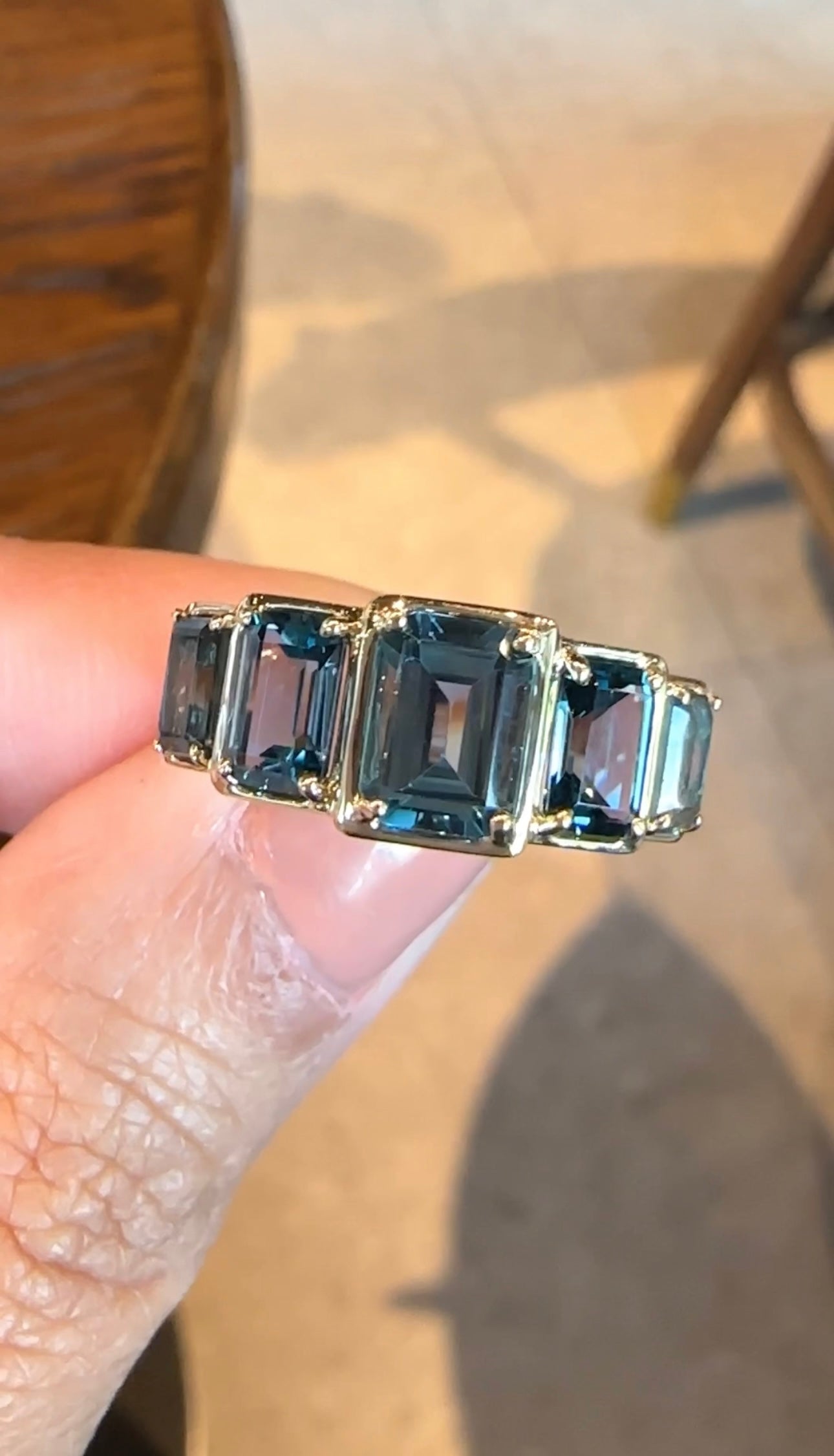 ANNALISE Blue Topaz Ring