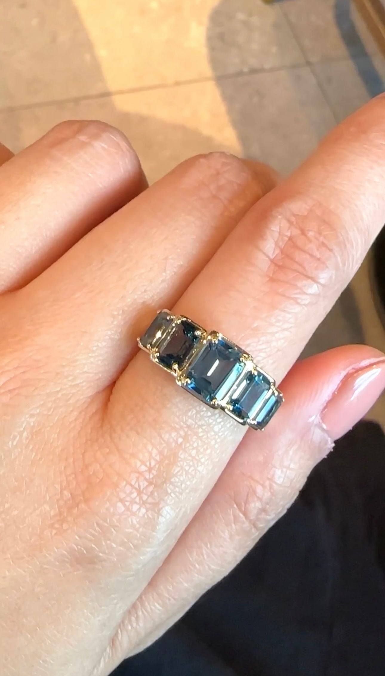ANNALISE Blue Topaz Ring