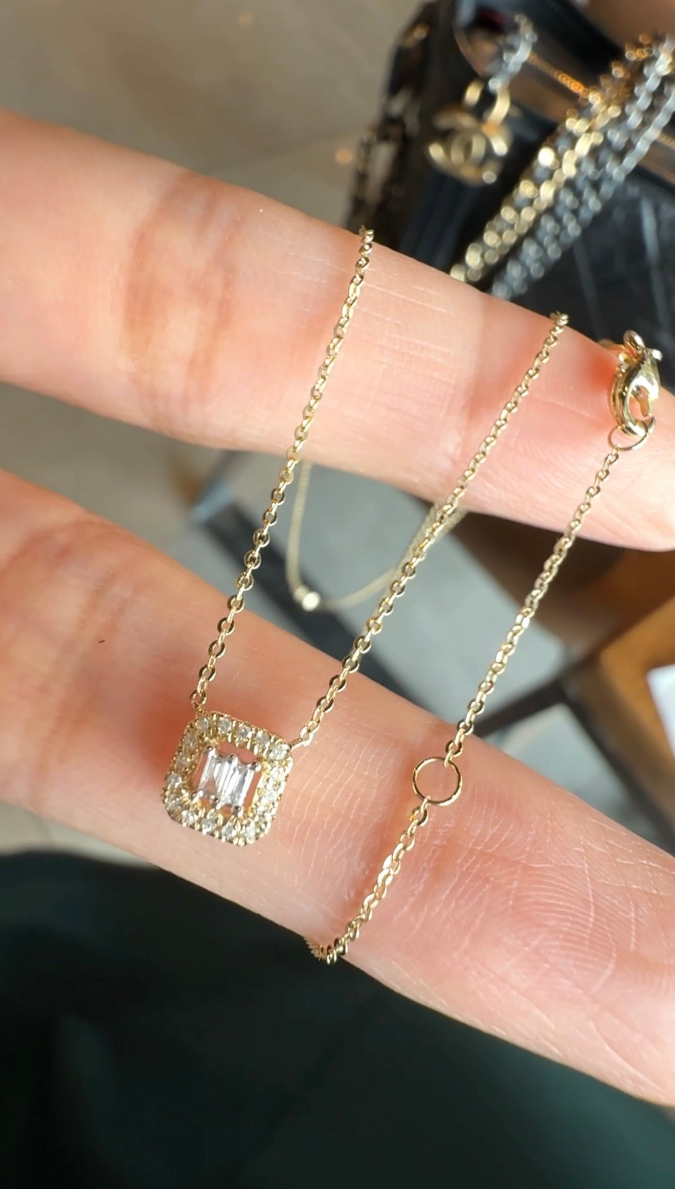 Cari Square Necklace
