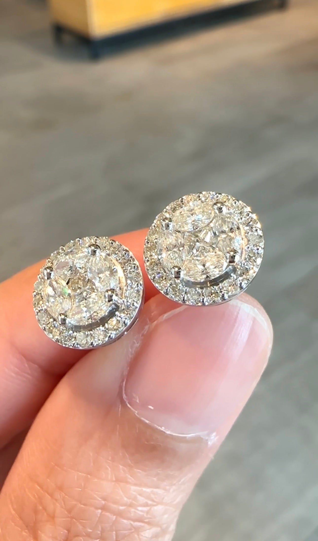 Mia Illusion Stud Earrings