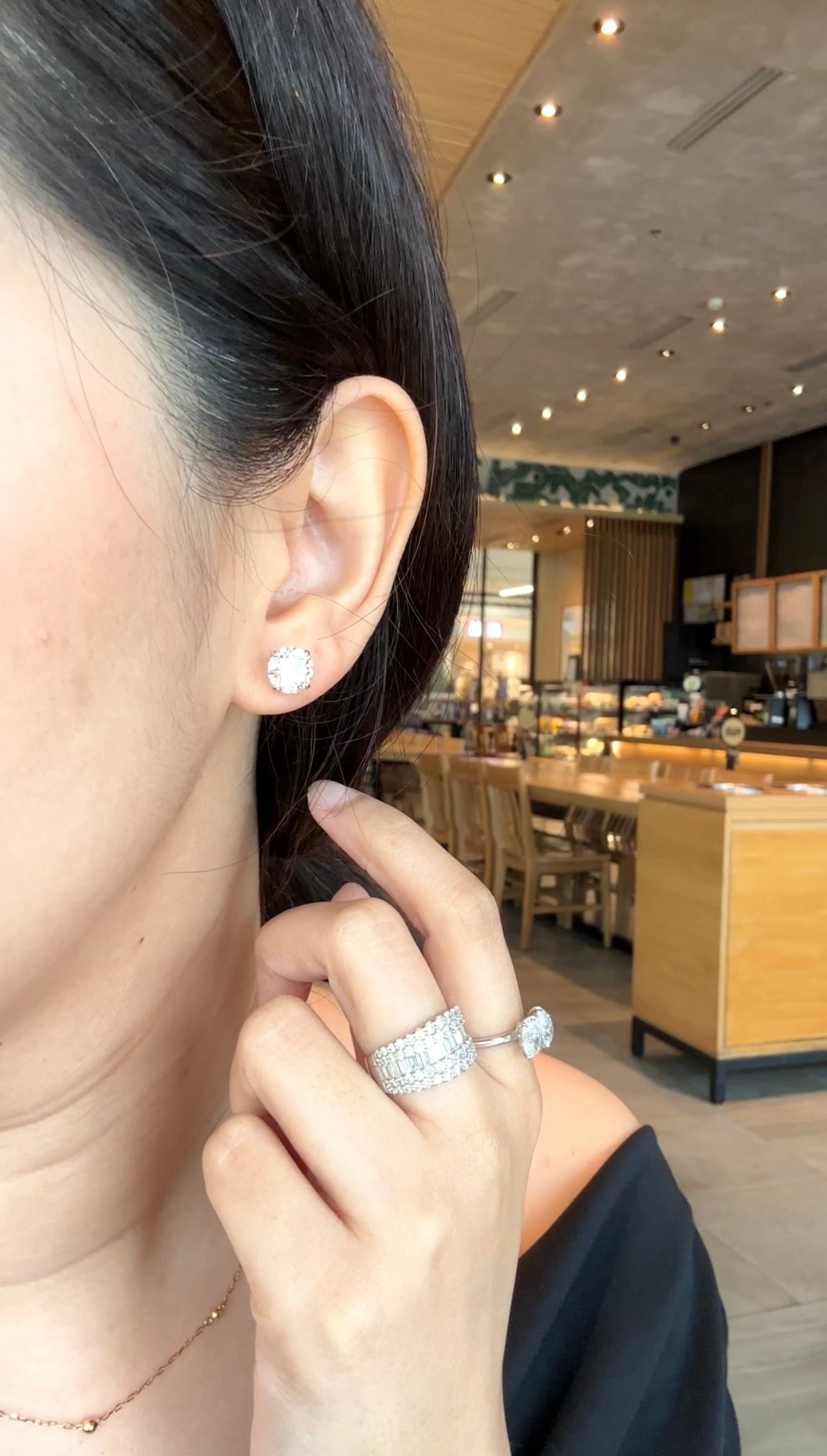 Susan 2-Carat Round Earrings