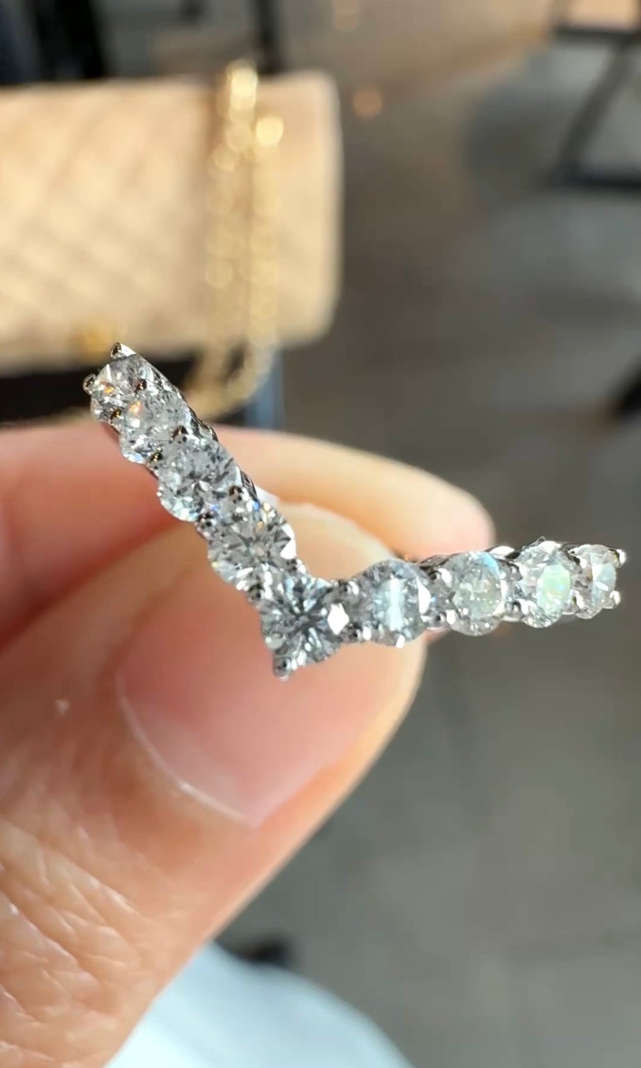 Val V Diamond Ring