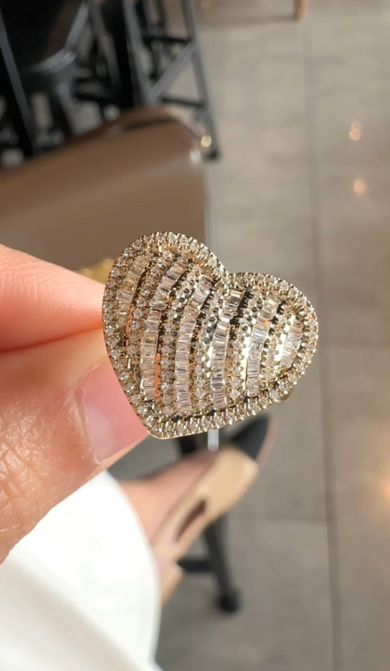 Bela Diamond Heart Ring