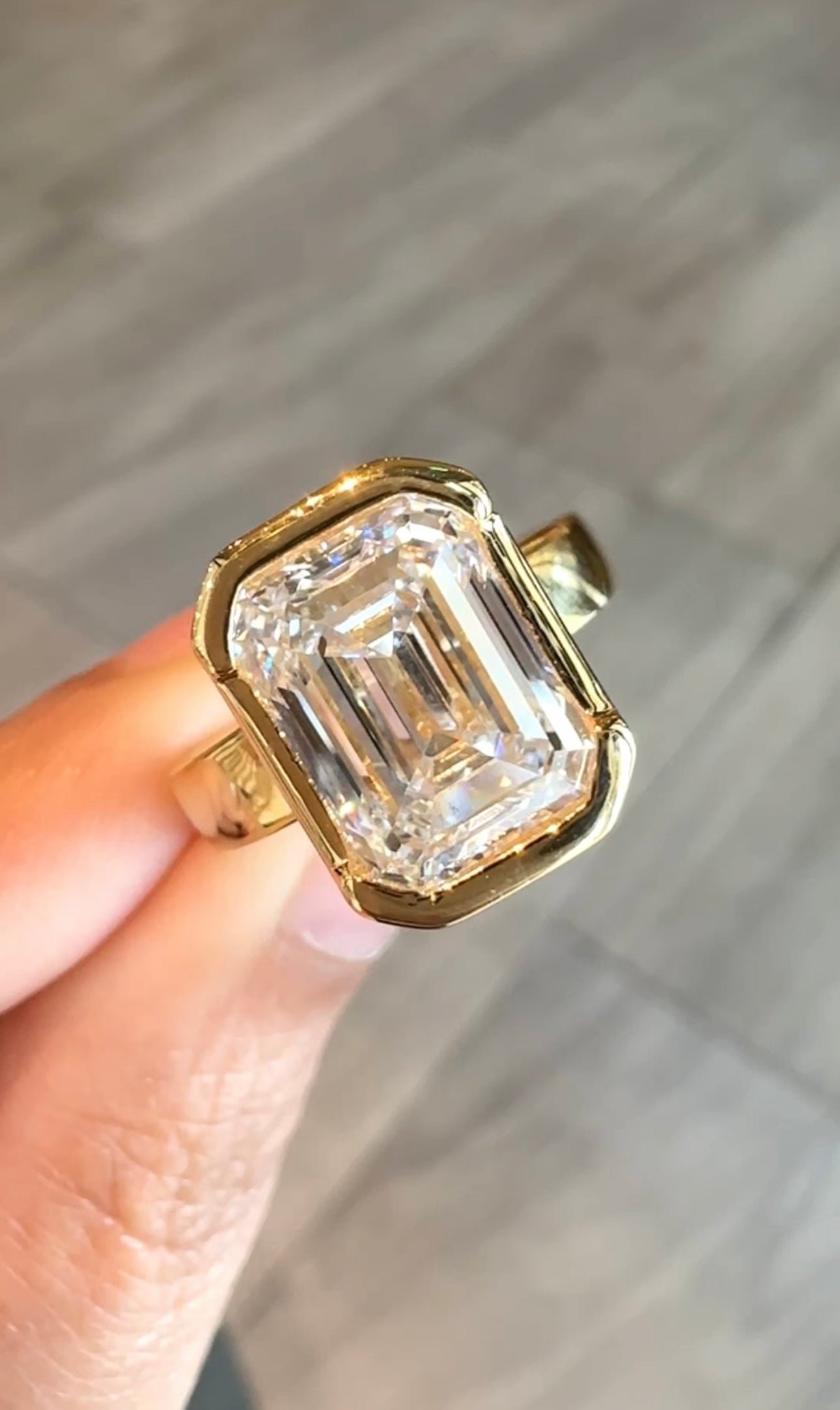 EMMELINE Emerald Ring