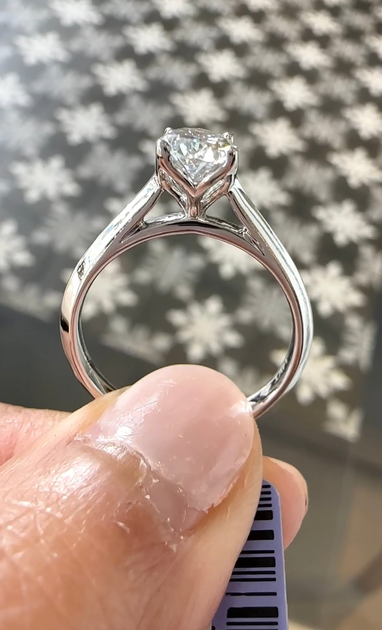 Tara Oval Diamond Ring