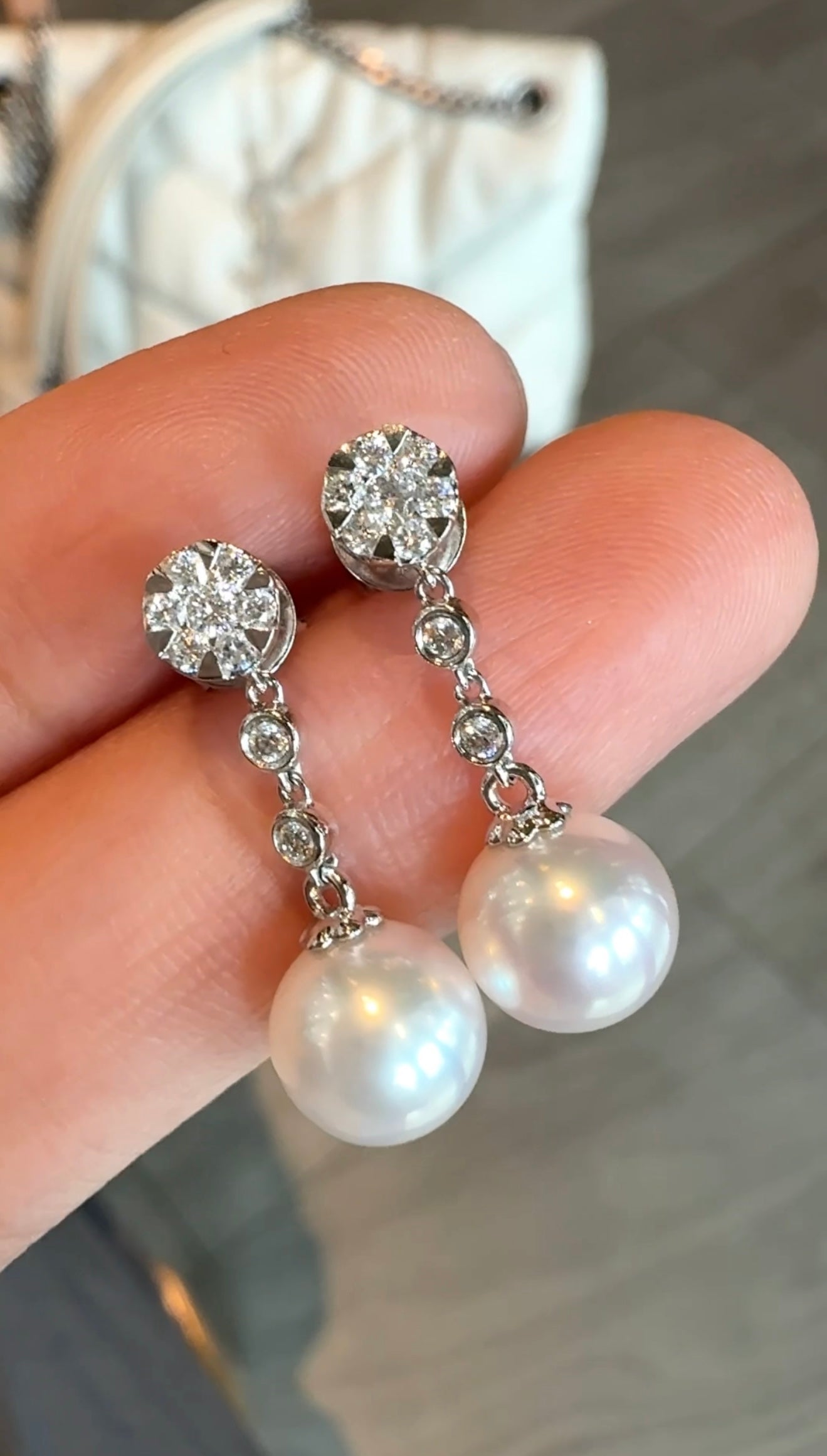 Denise Dangling Pearl