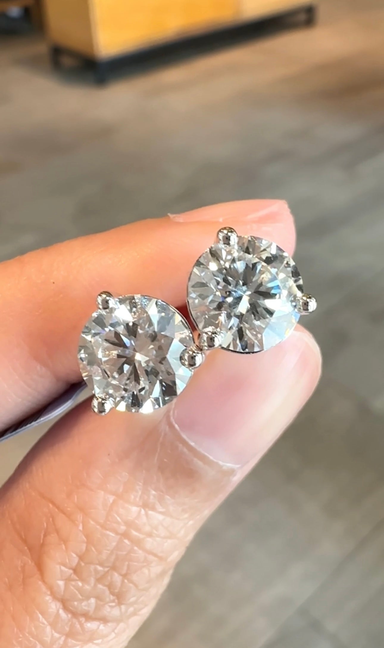 Nina 2-Carat Round Stud Earrings