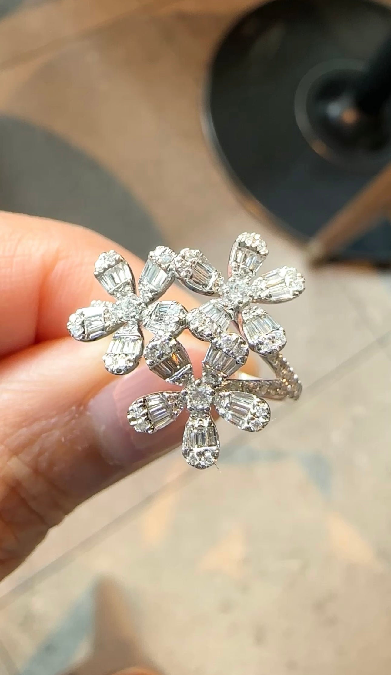 3 Rosita Ring
