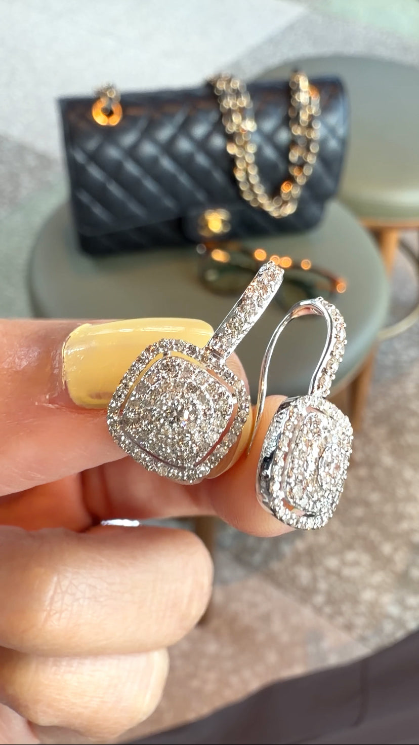 LOTTIE Diamond Cushion-Shaped Earrings