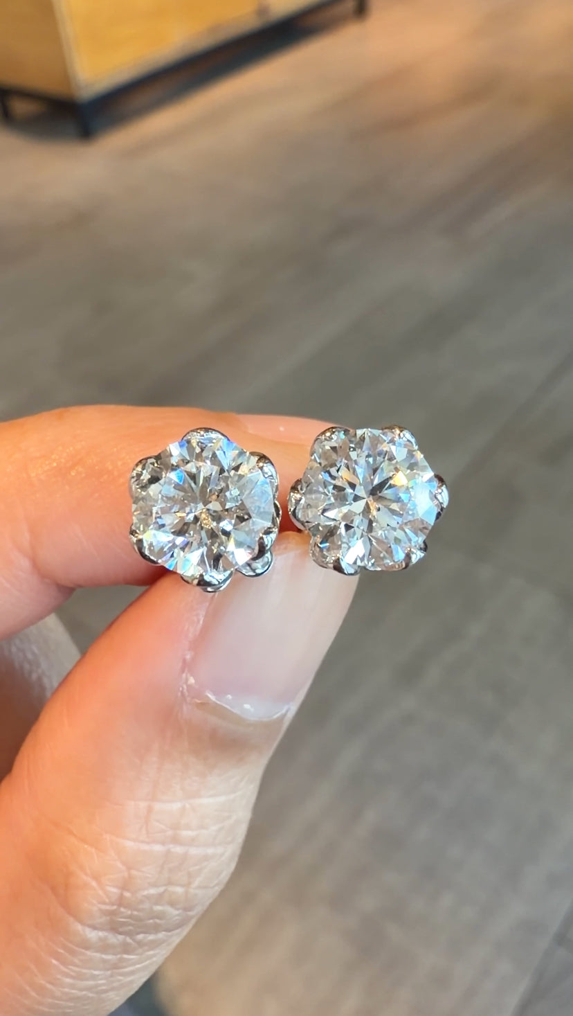 ELODIE 3-Carat Tulip Stud Earrings