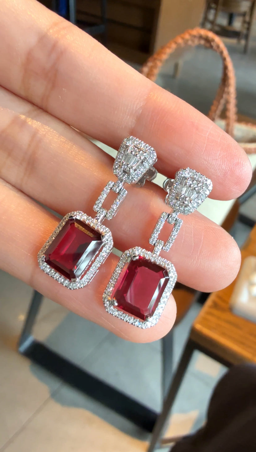 ARLISSE Ruby Dangling Earrings