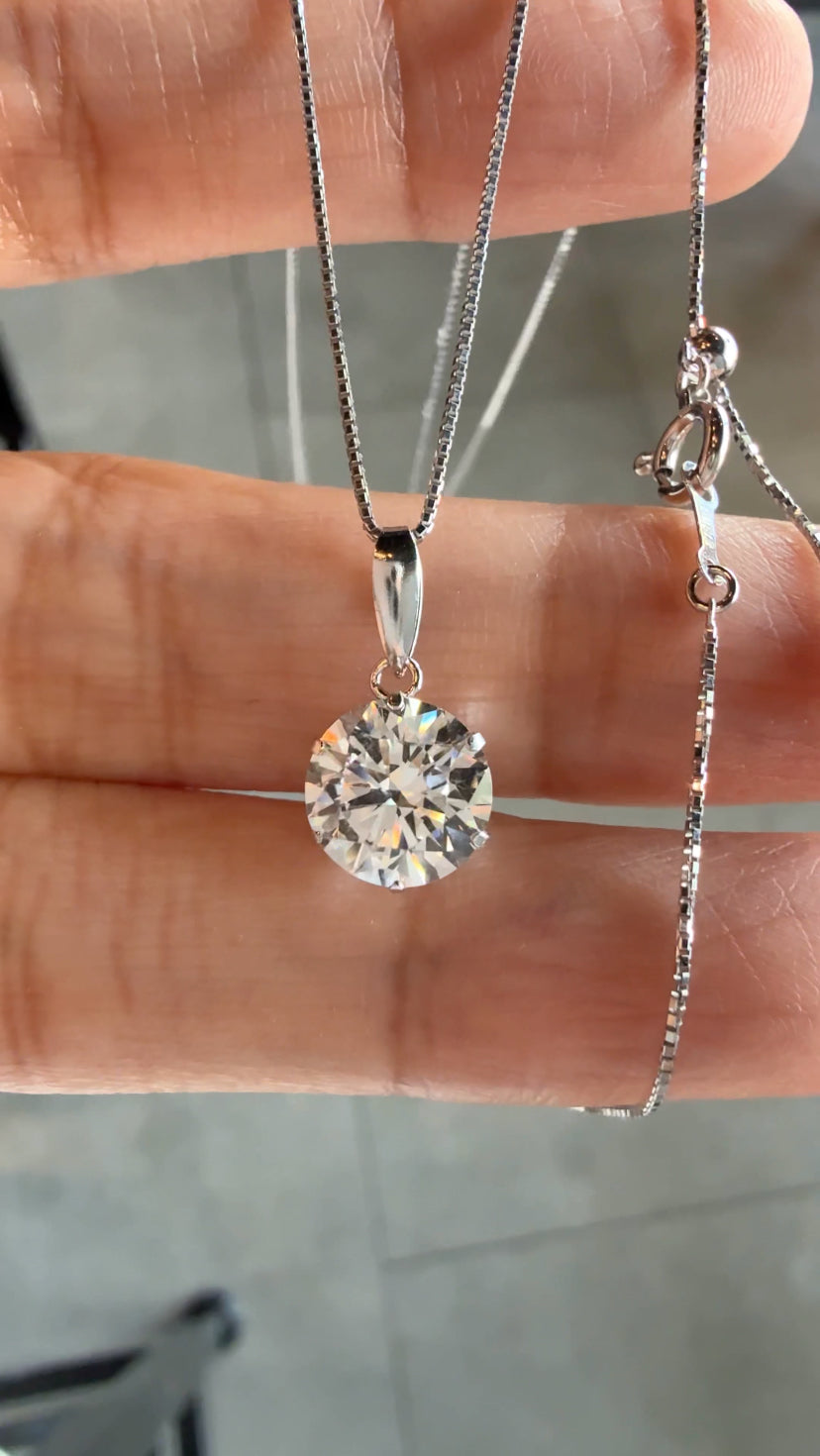 MERCY Round Necklace