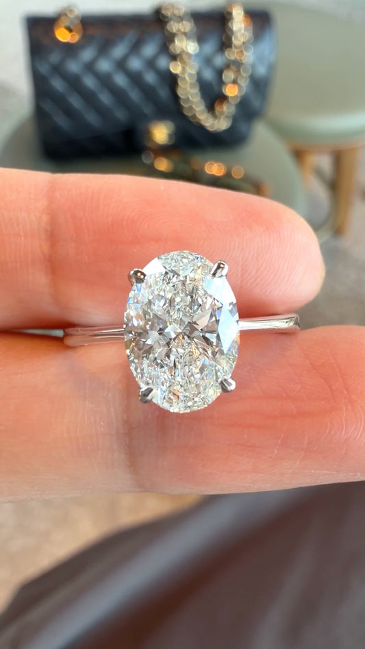 TARA 2 Carat LGD Oval Ring