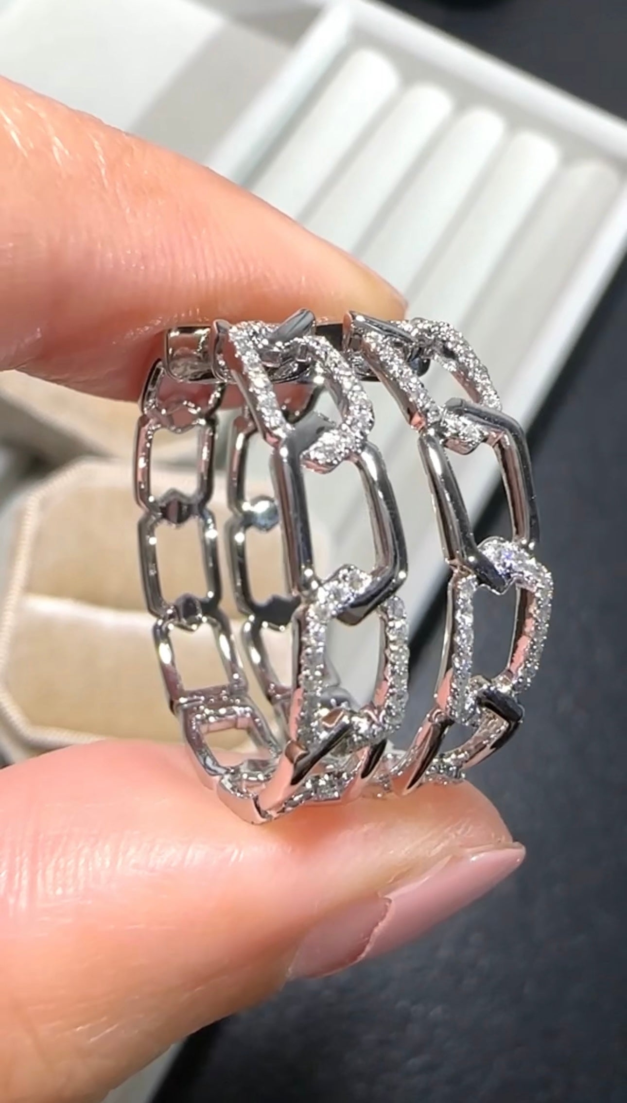 ERICA Link Diamond Hoop Earrings