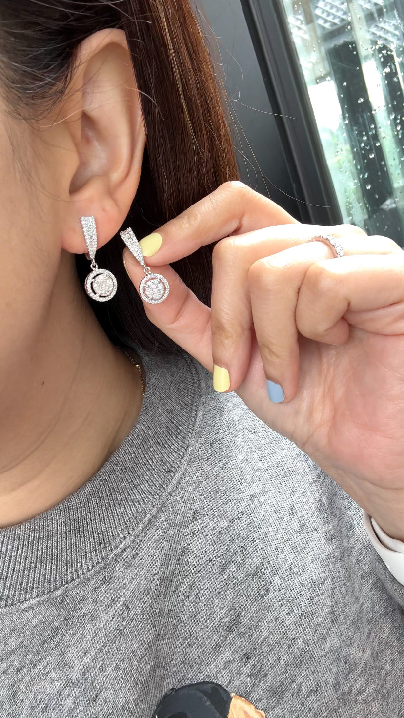 ANRI Round Dangling Earrings