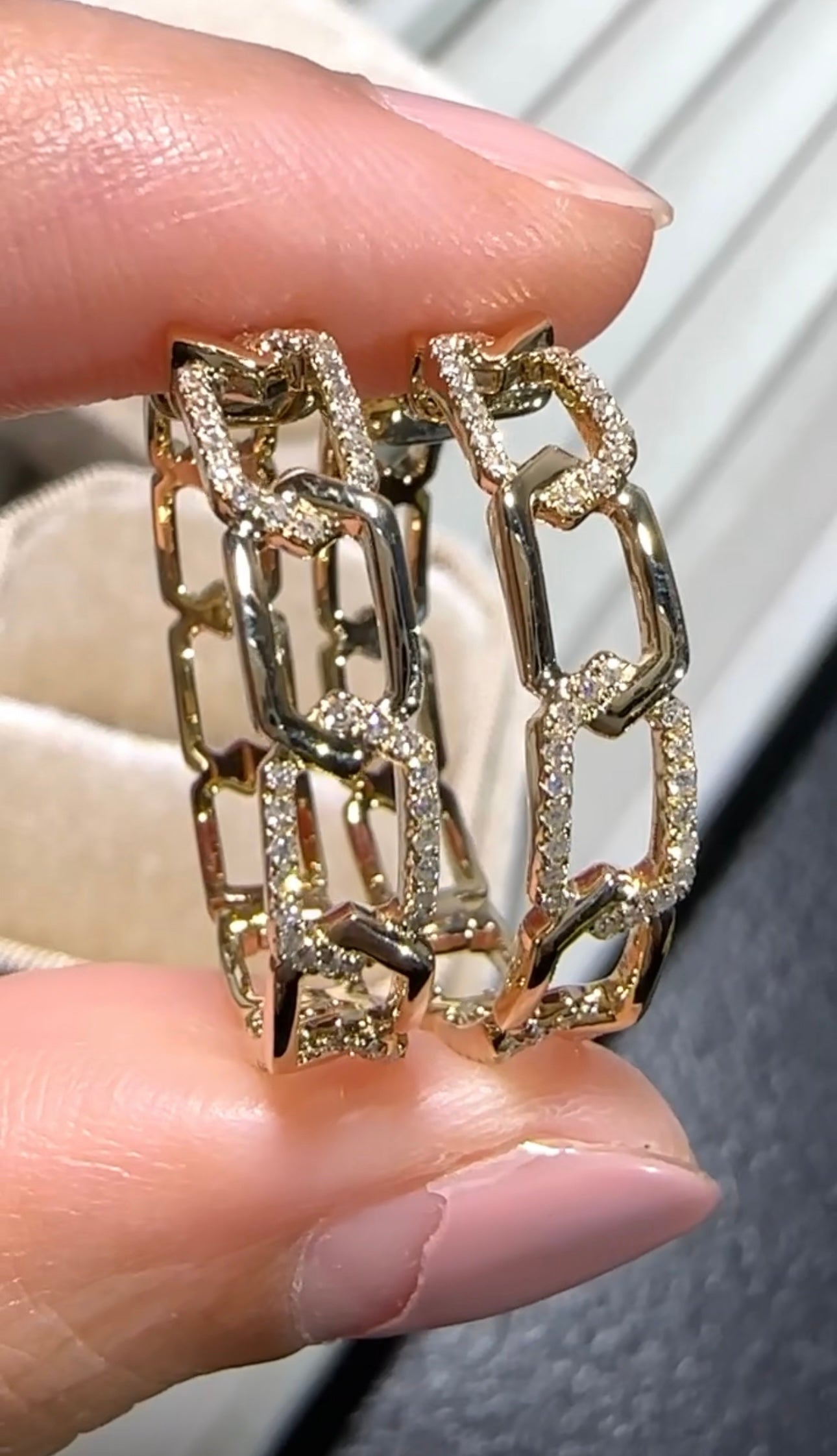 ERICA Link Diamond Hoop Earrings