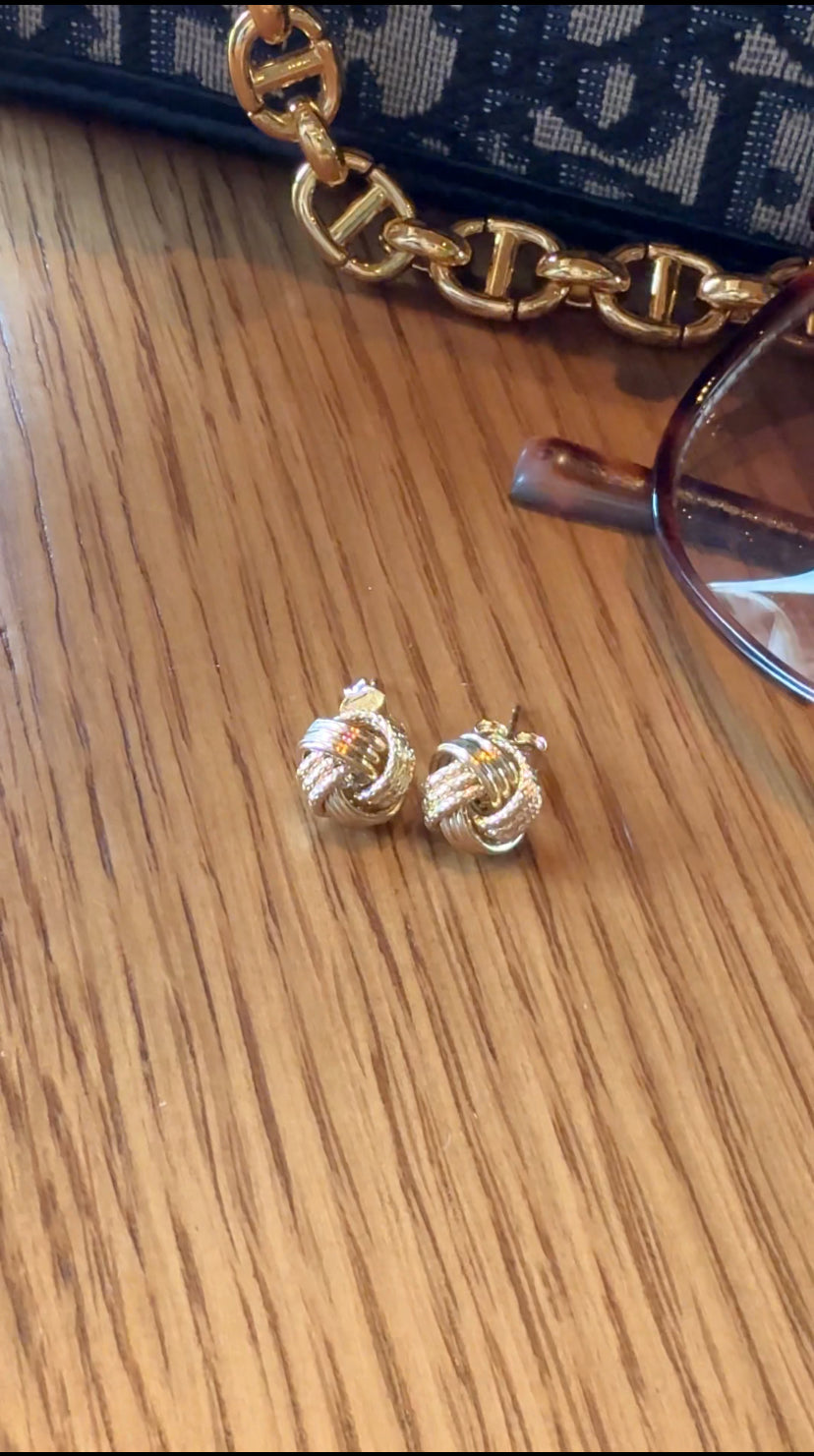 CHERIE Golden Knot Earrings