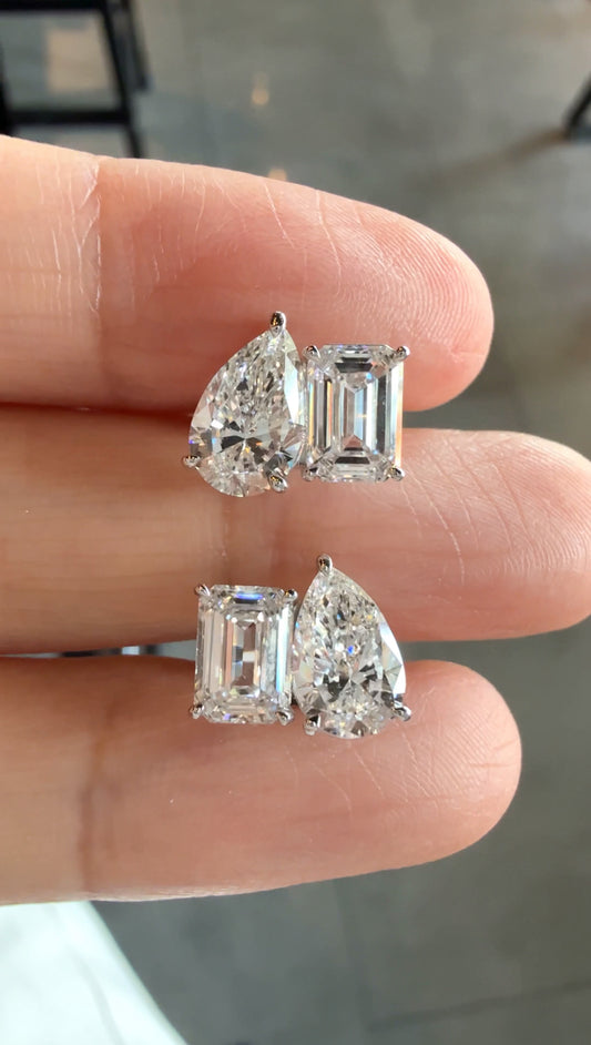 CAPRICE Grand Pear-Emerald Earrings