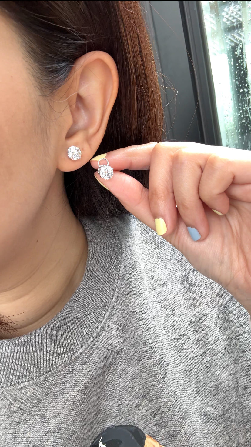 EVETTE 3-Carat Stud Earrings