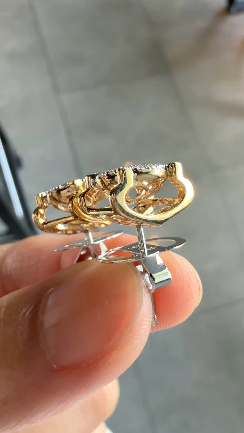 VICTORIA Luxe Square Studs