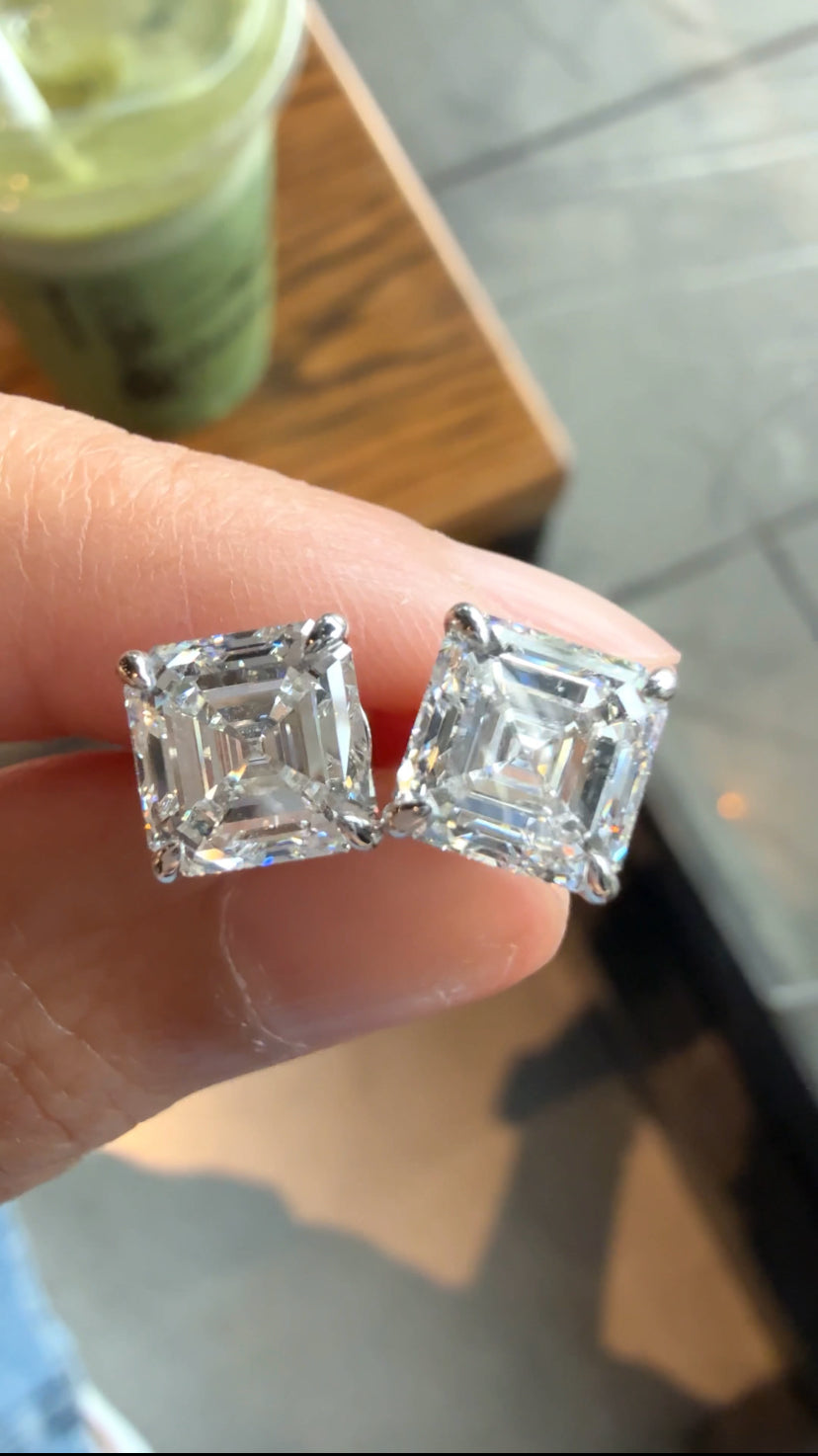 ORIETTE Asscher-Cut Stud Earrings
