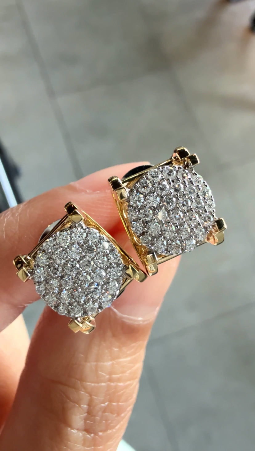 VICTORIA Luxe Square Studs