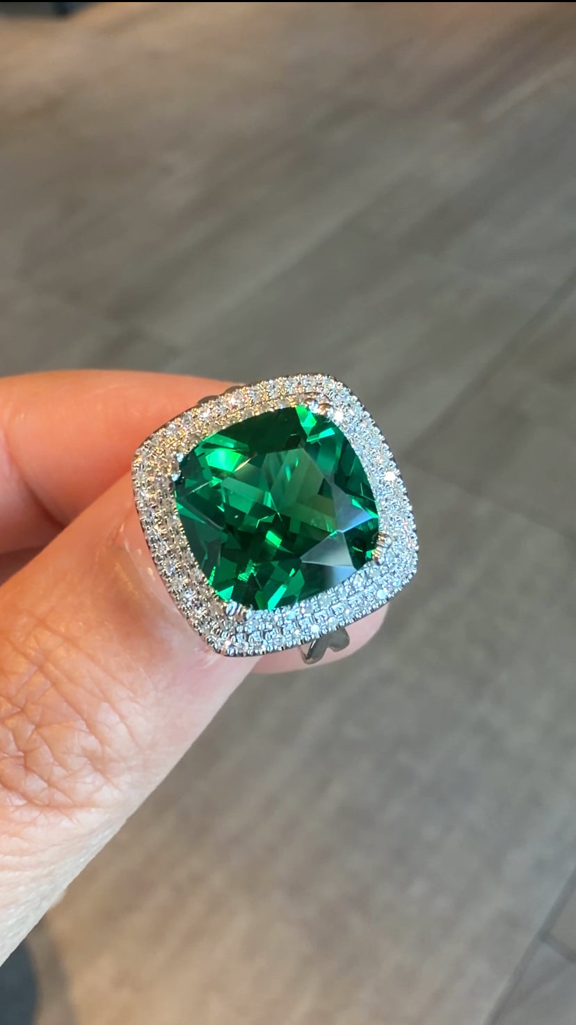 LUNETTE Emerald Cushion Ring