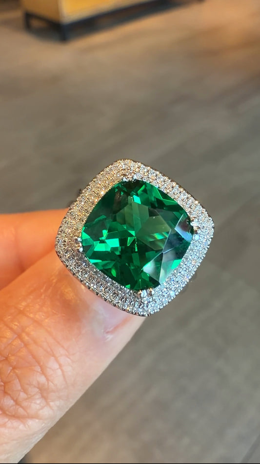 LUNETTE Emerald Cushion Ring