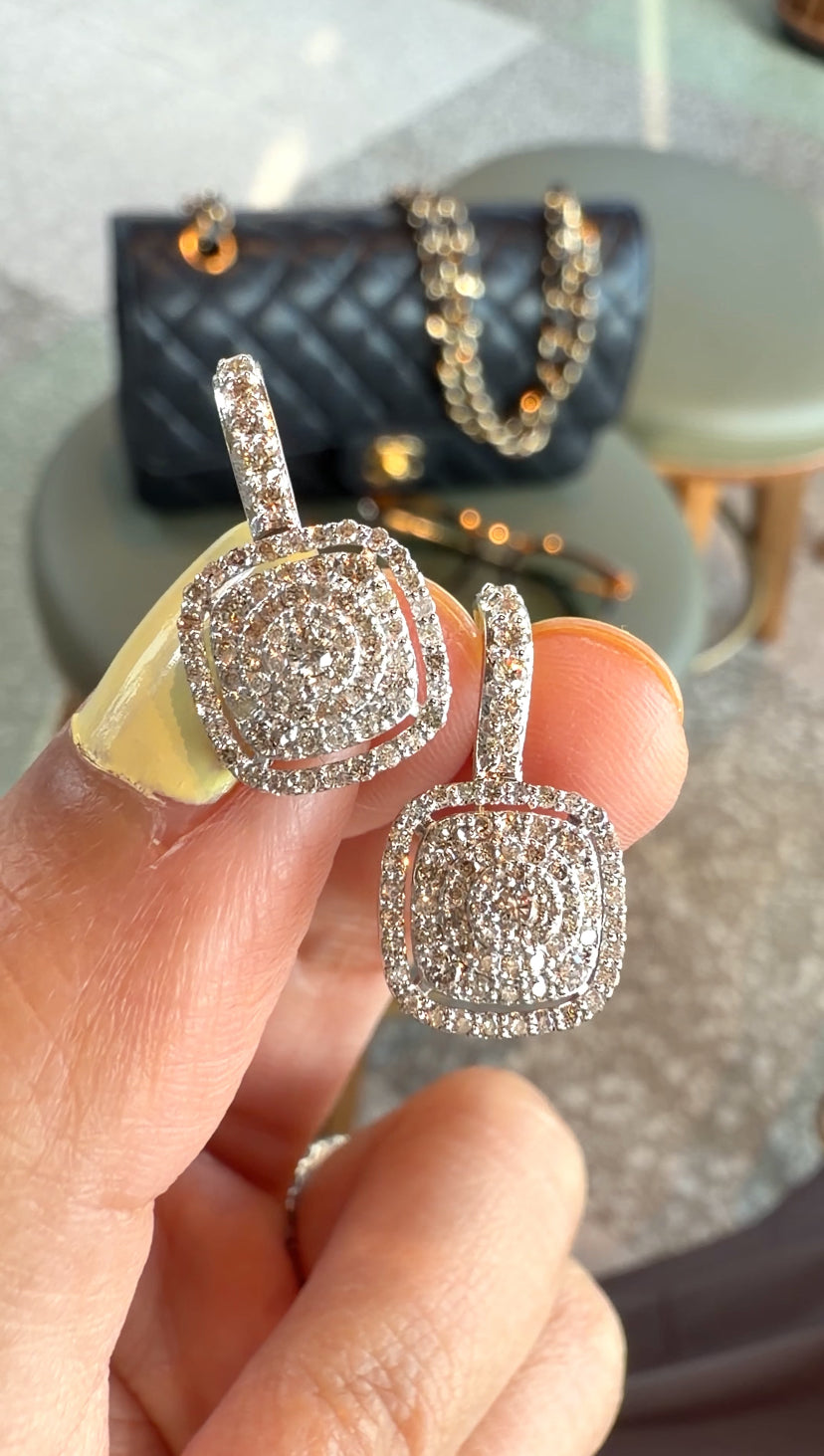 LOTTIE Diamond Cushion-Shaped Earrings