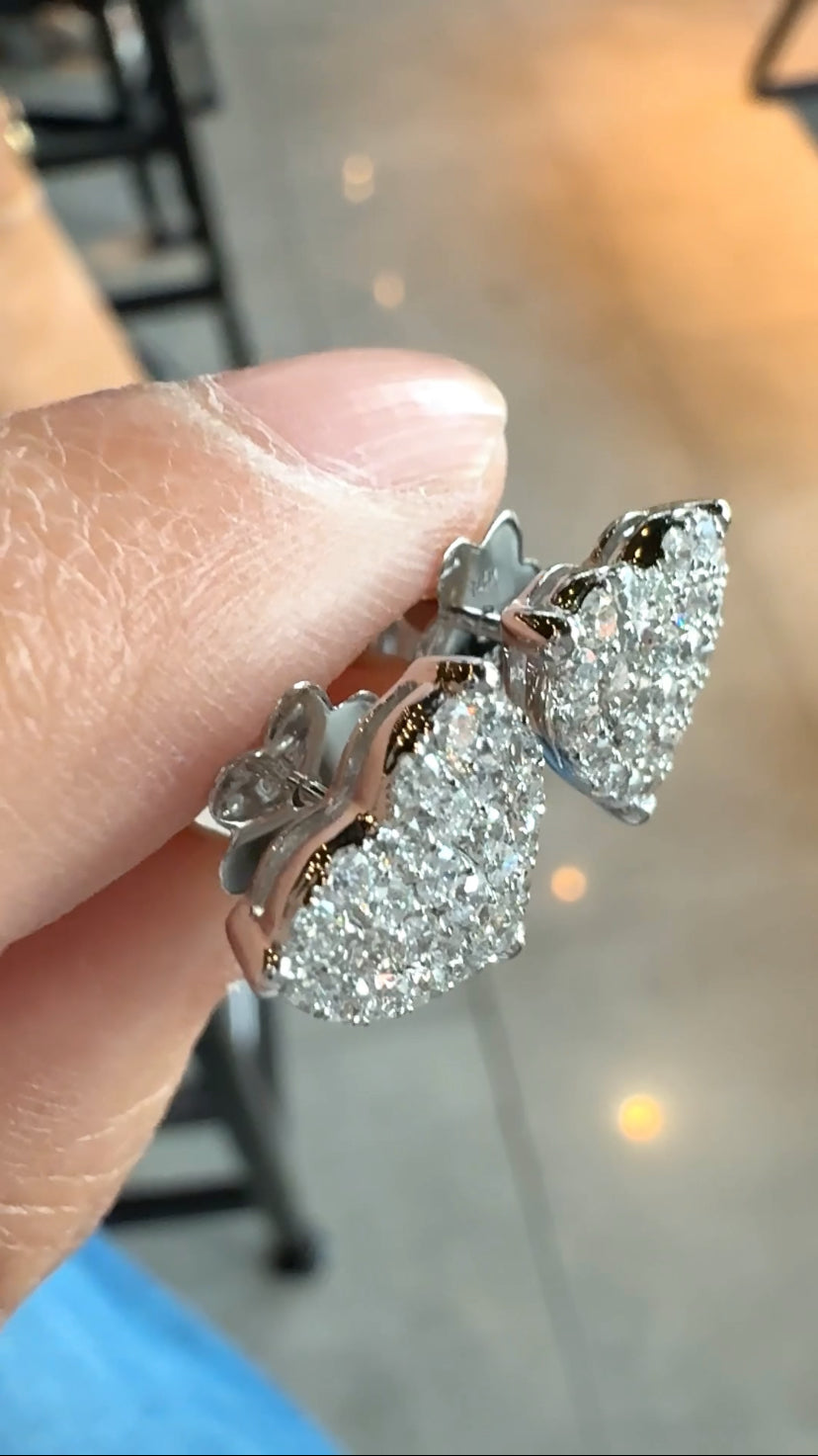 RILEY Diamond Heart Earrings (WG)