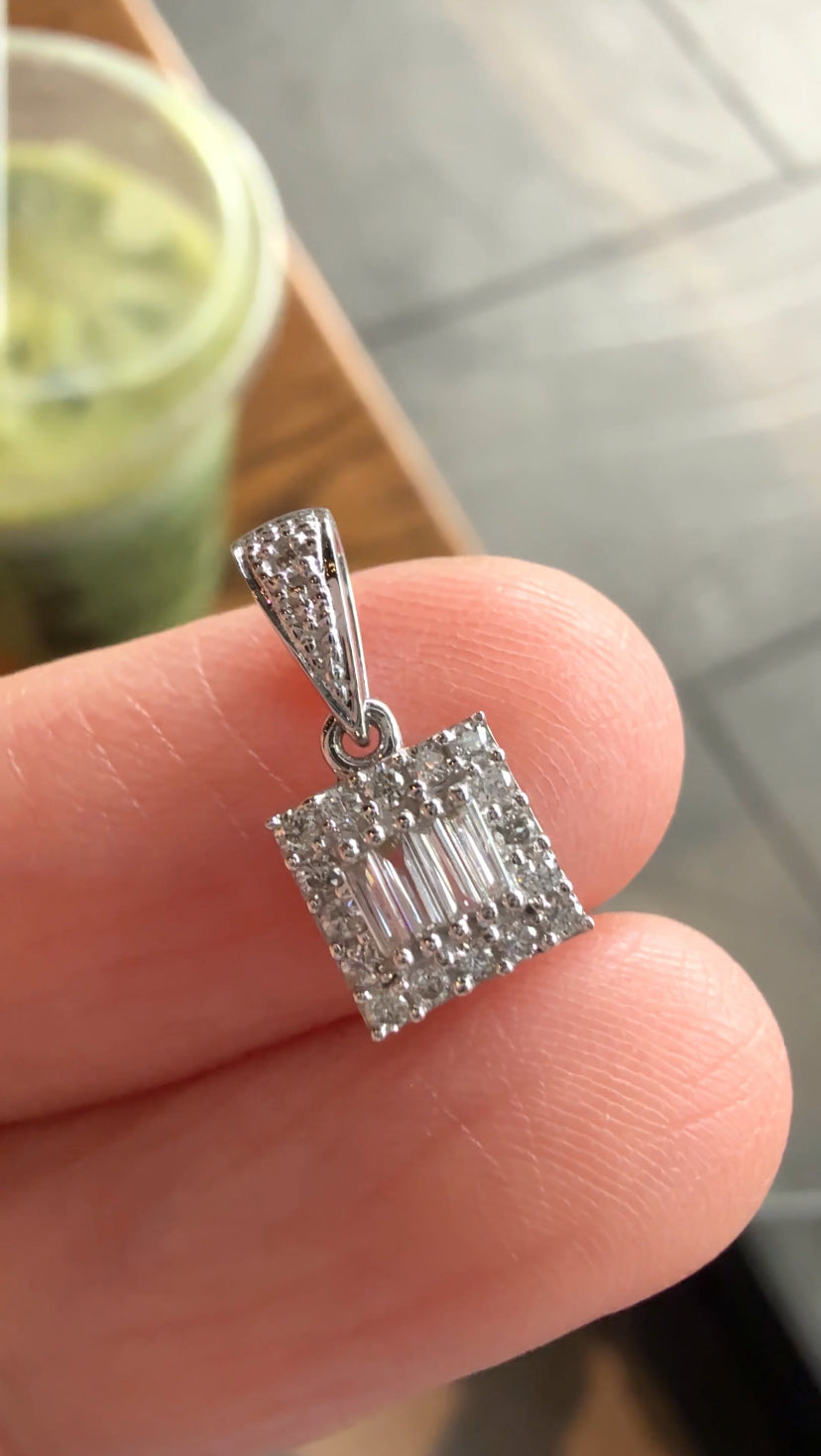 EDEN Dainty Emerald- Shaped Set