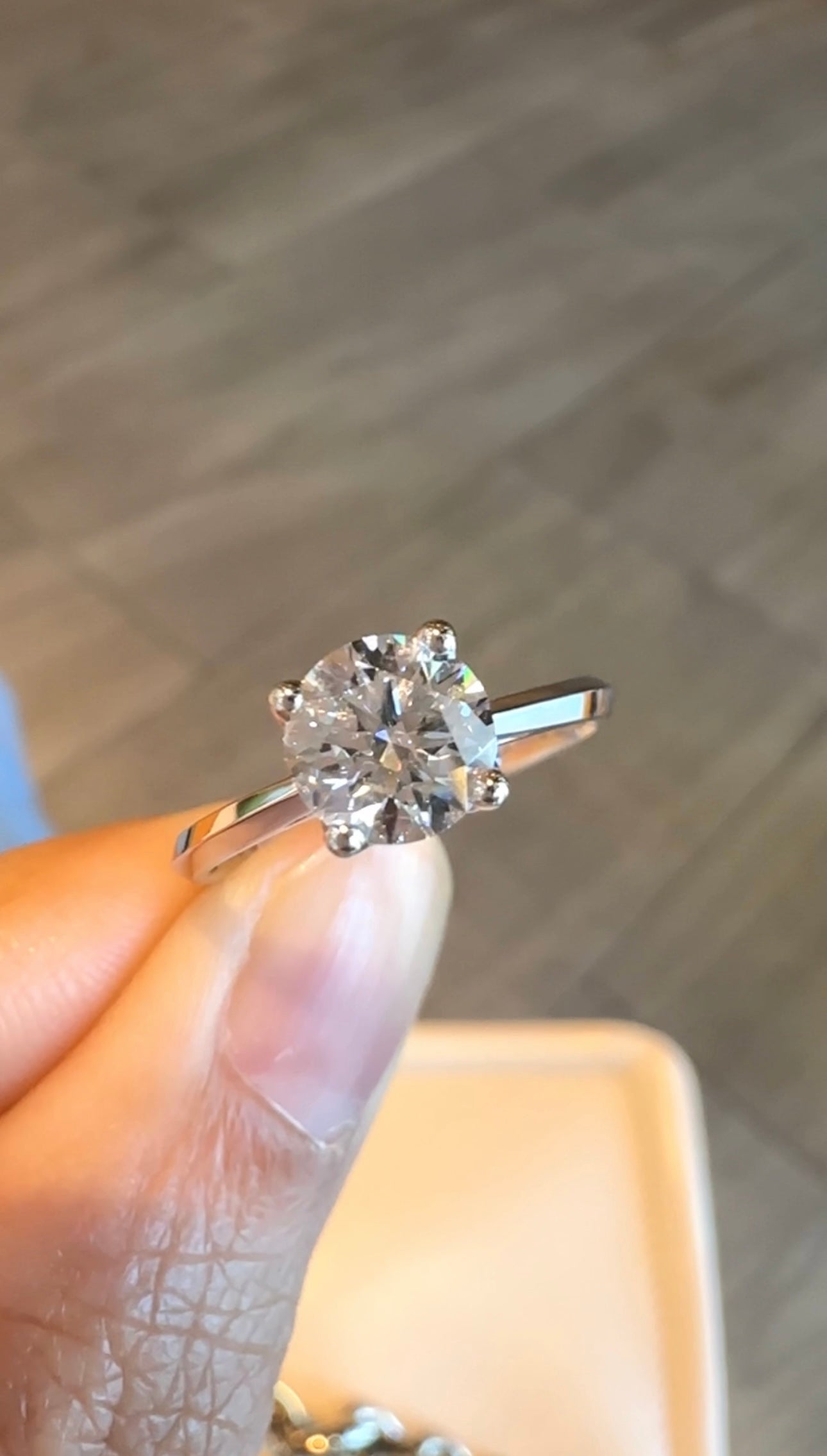 Arabella 1-Carat Round Diamond Ring
