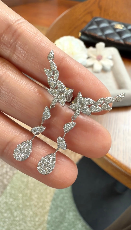 Amara Dangling Earrings