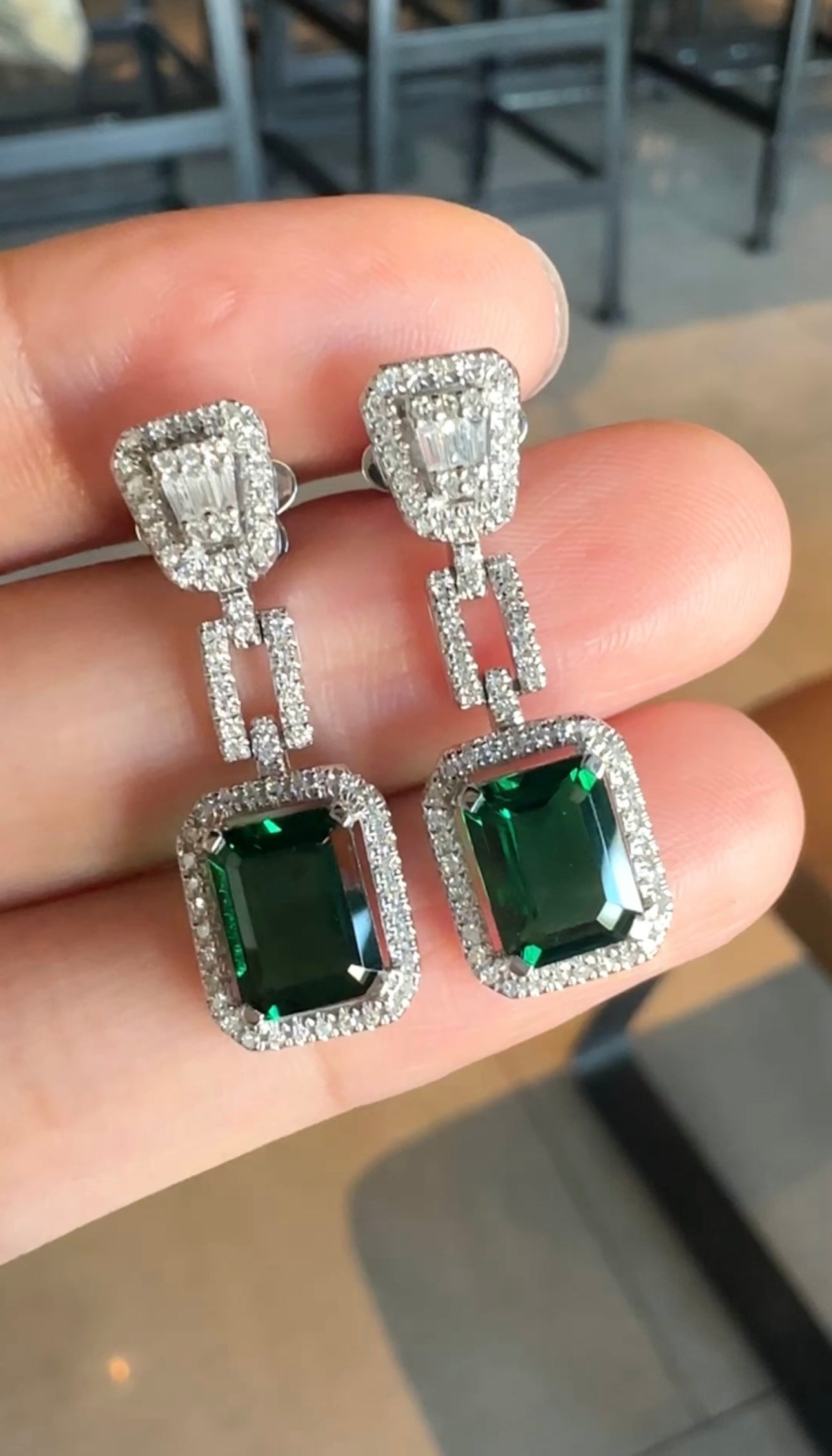 Kyla Emerald Dangling Earrings
