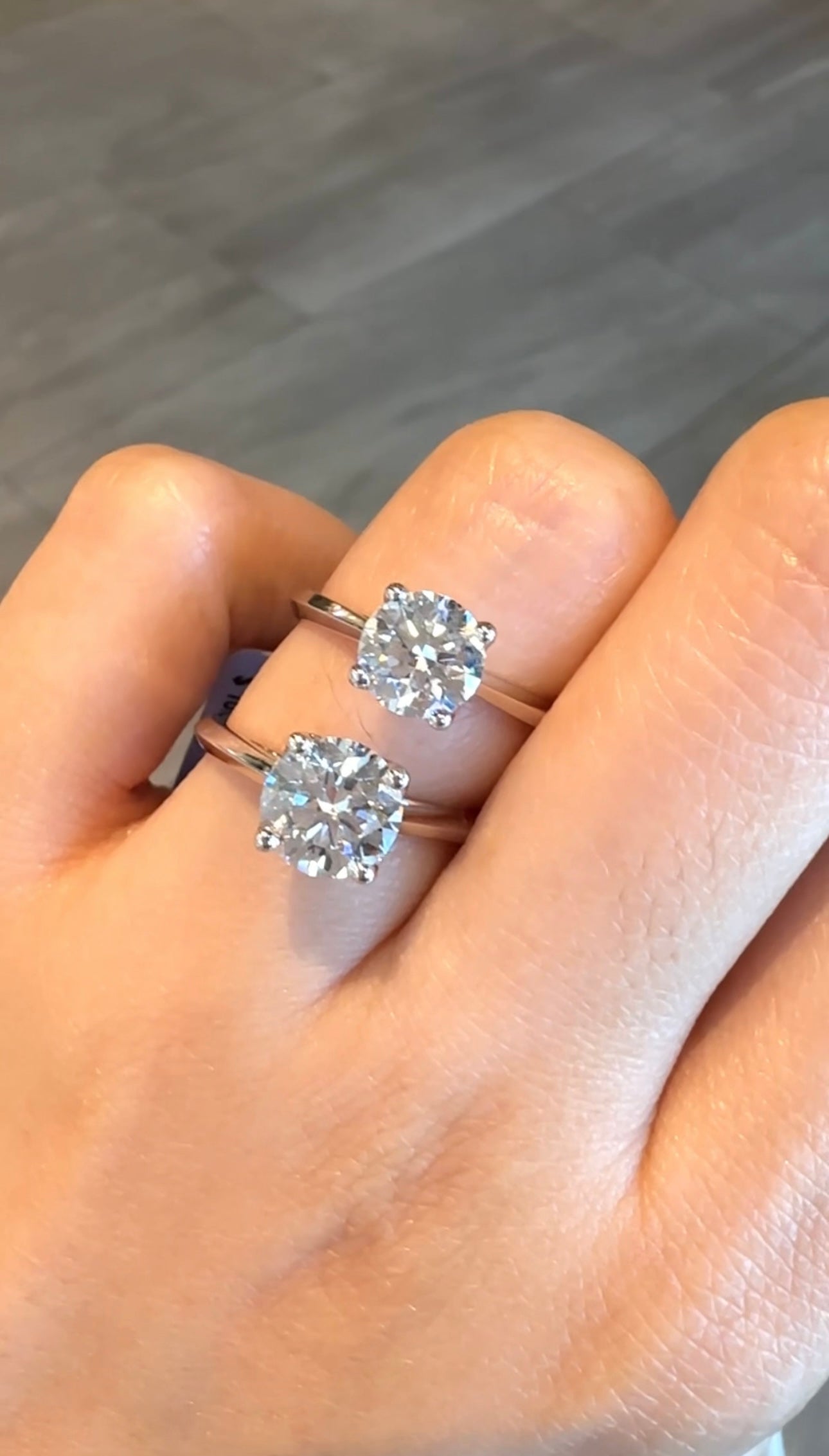 Arabella 1-Carat Round Diamond Ring