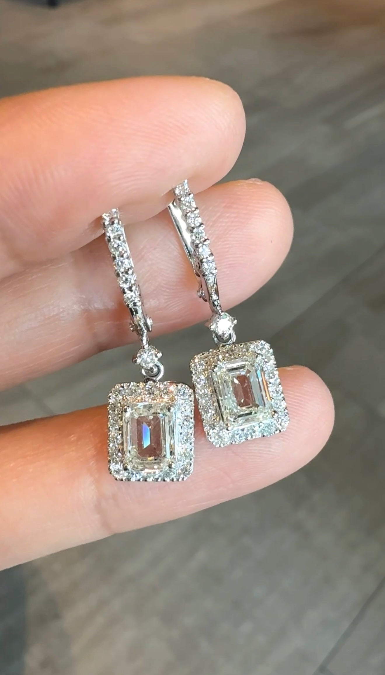 Ema Dangling Earrings GIA
