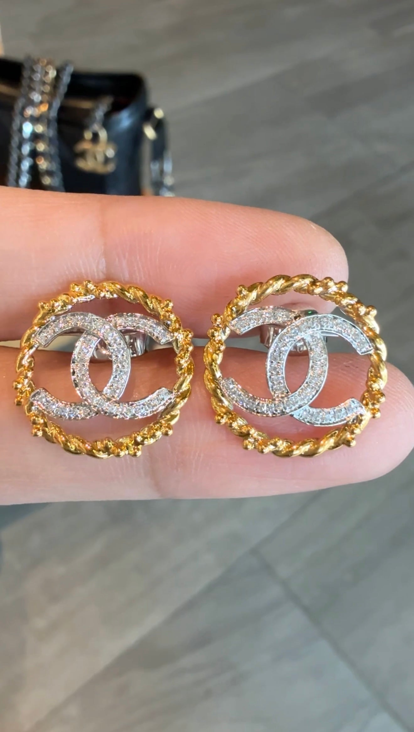 Liz CC Earrings