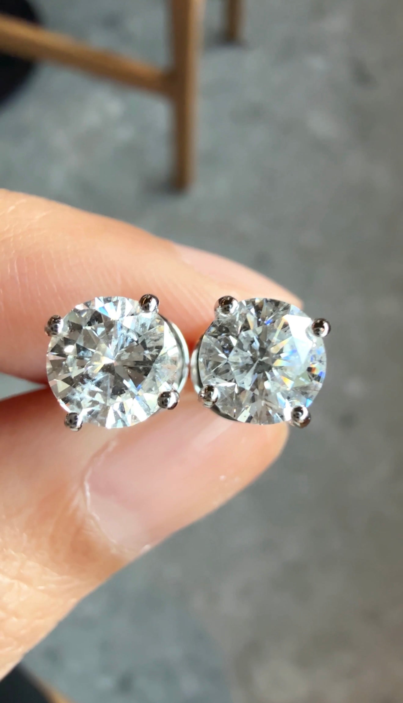 Mila Diamond Stud Earrings