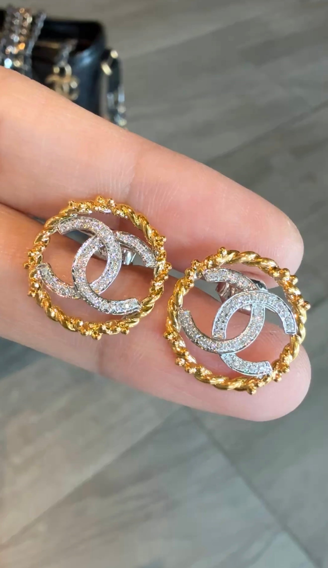 Liz CC Earrings