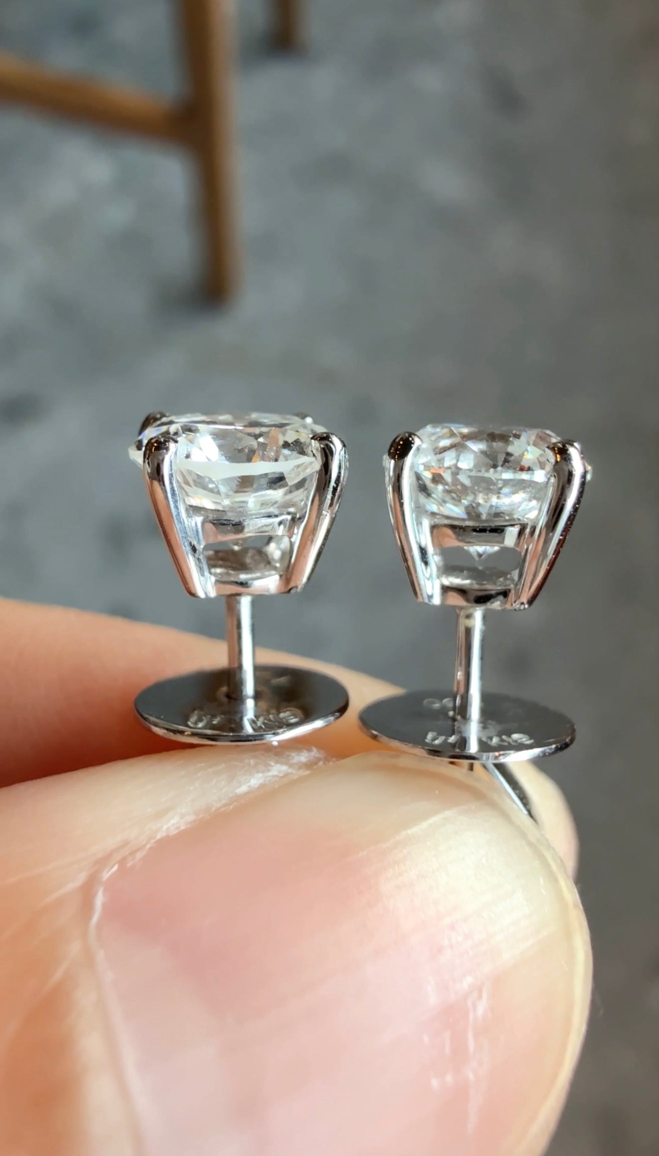 Mila Diamond Stud Earrings