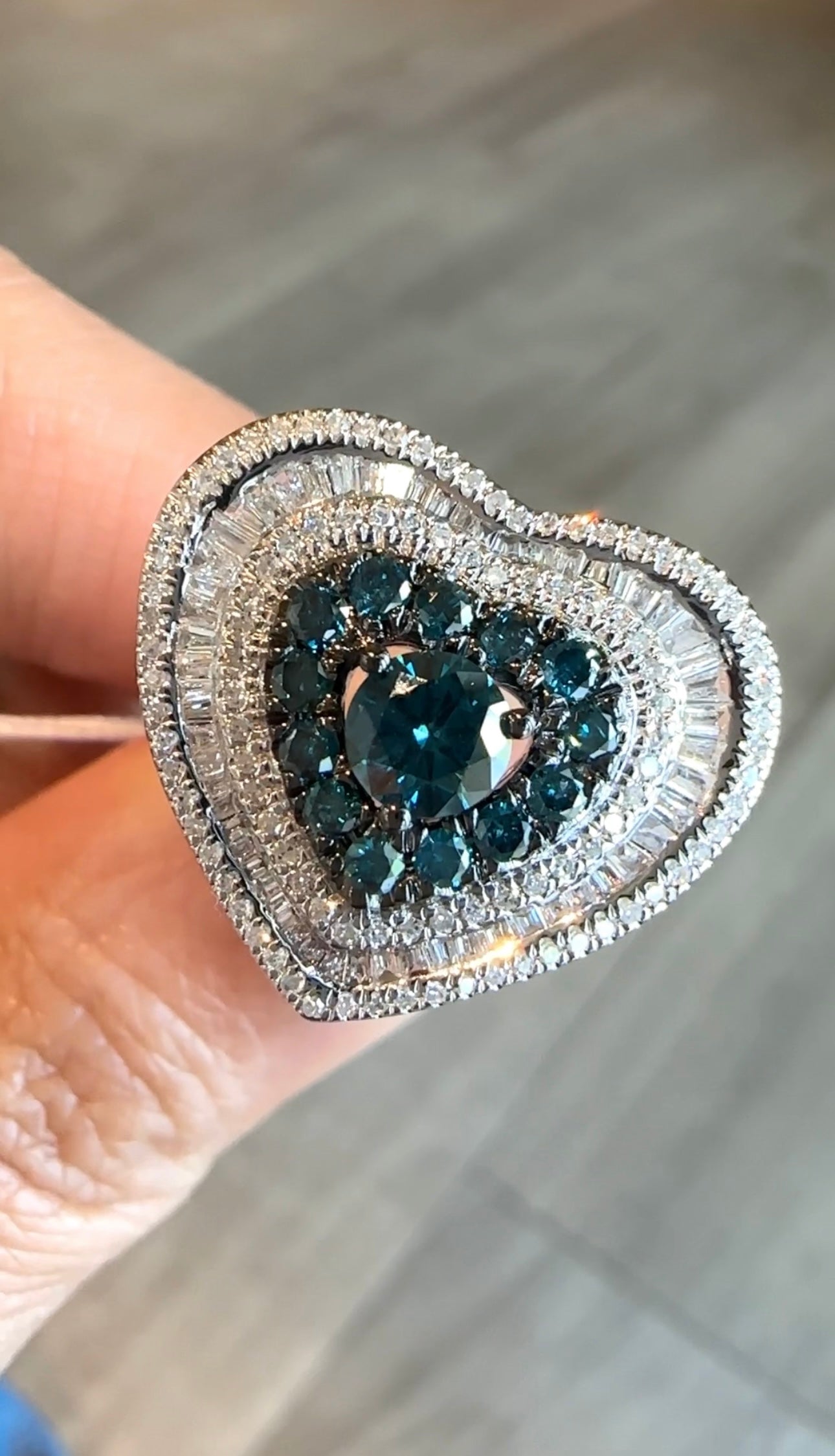 NEELA Heart Blue Diamond Ring