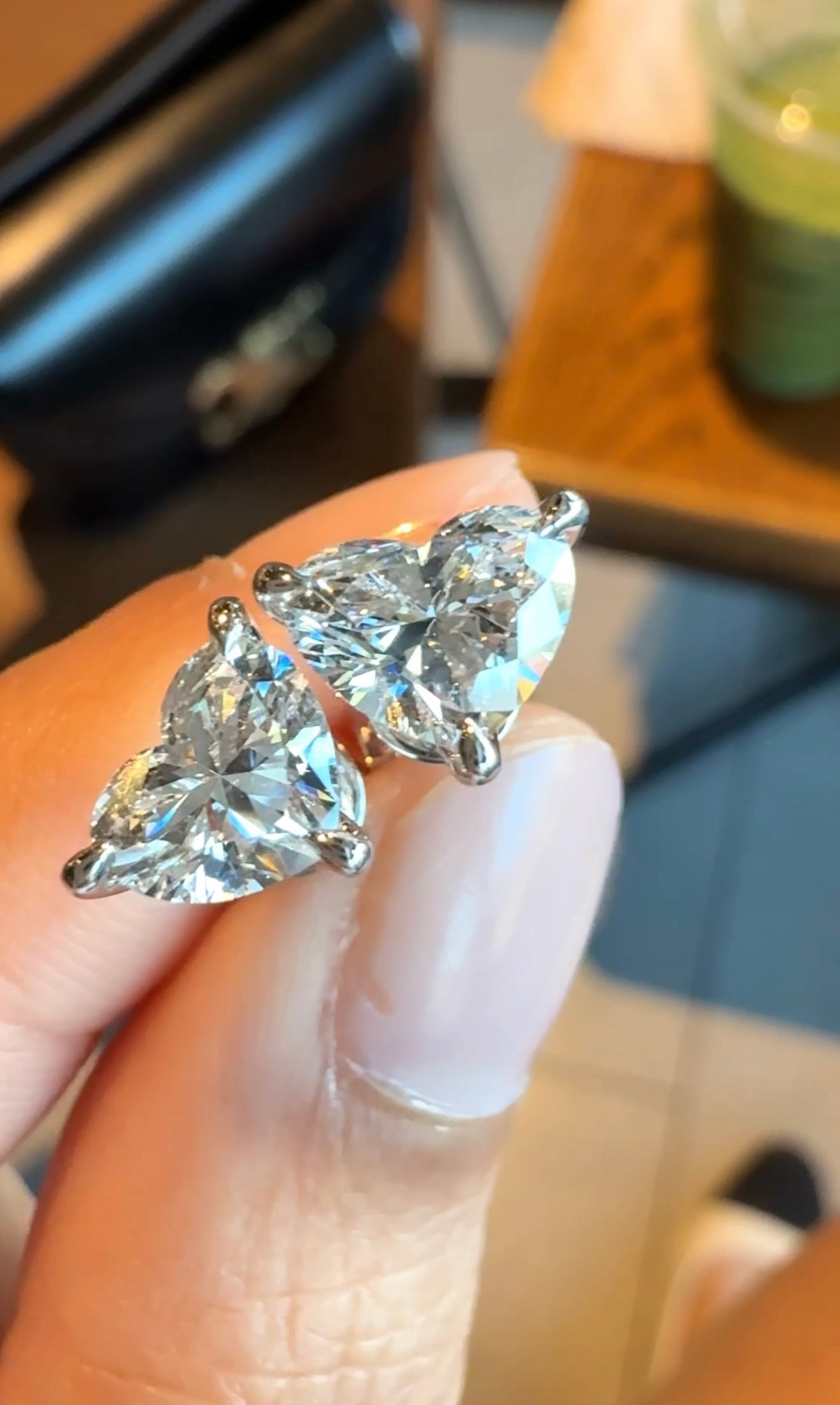 YNA HEART DIAMOND EARRINGS