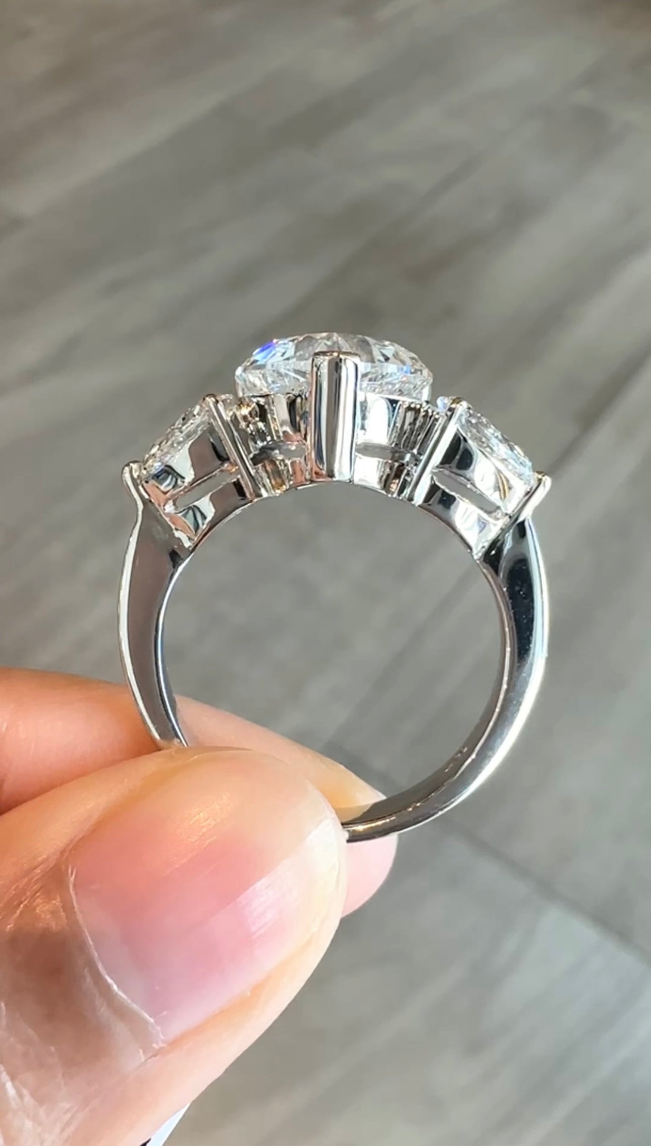 ROMALIA Heart ring