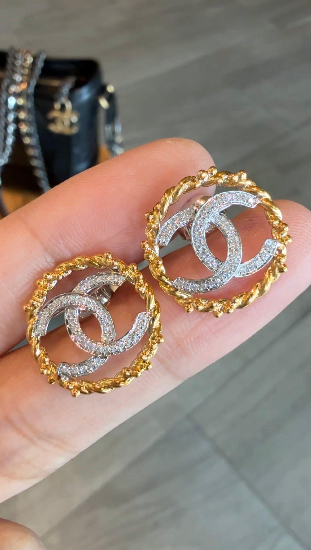 Liz CC Earrings