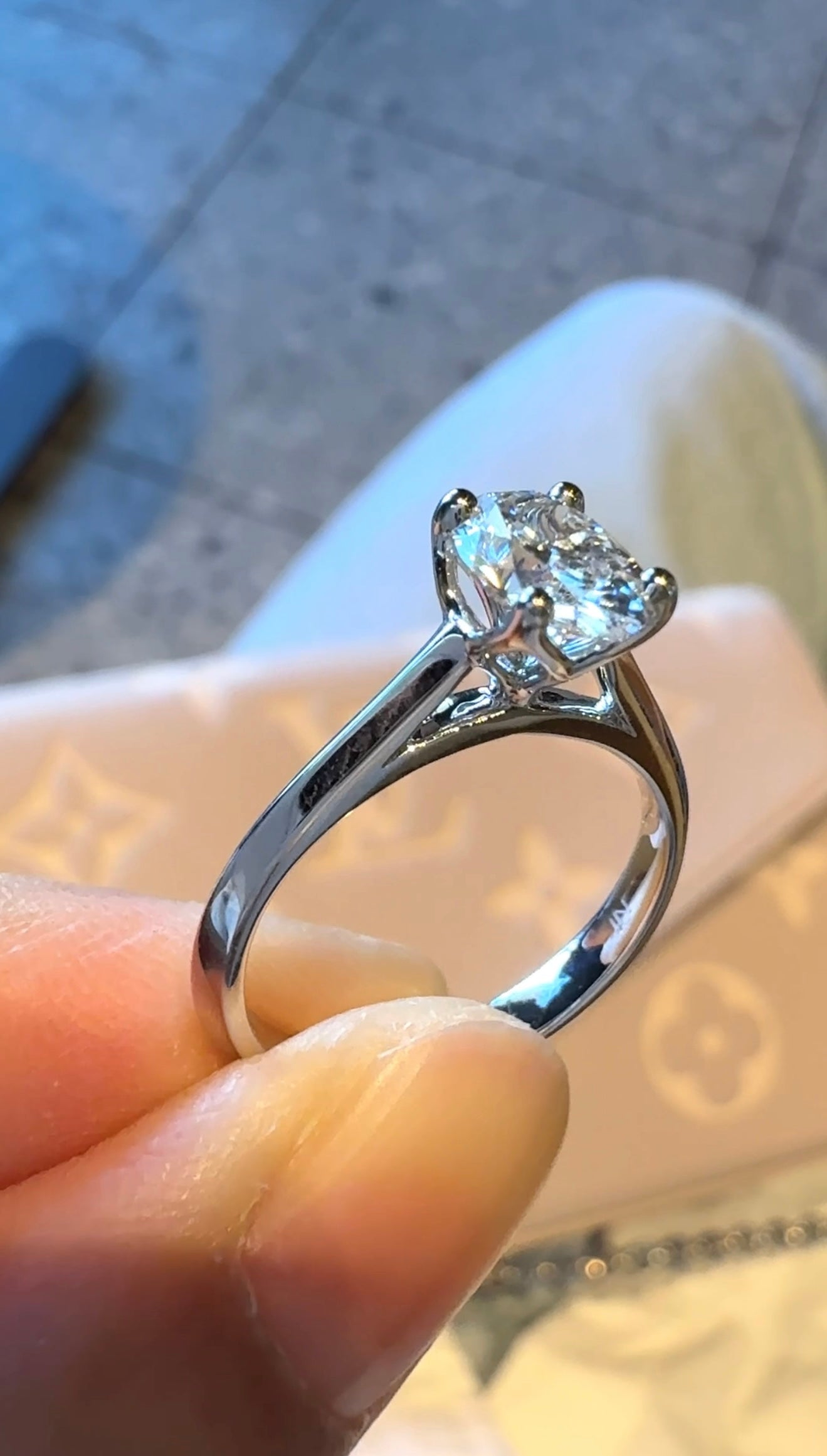 Tara 2-Carat Oval Ring