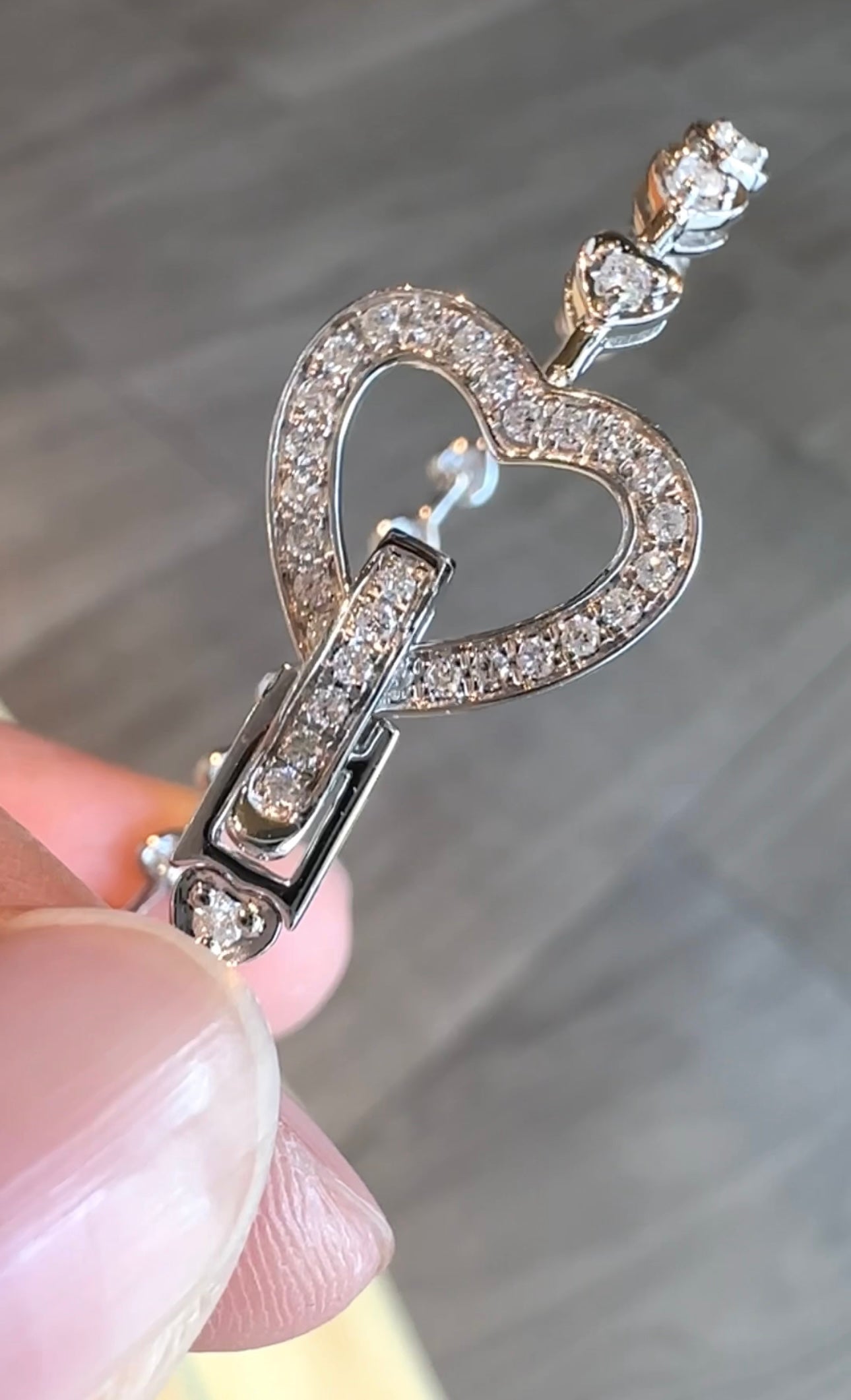 Jessica Heart Tennis Bracelet