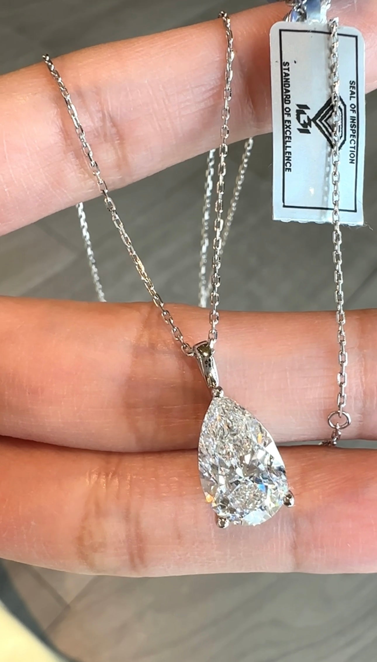 Perry 3-Carat Pear Necklace