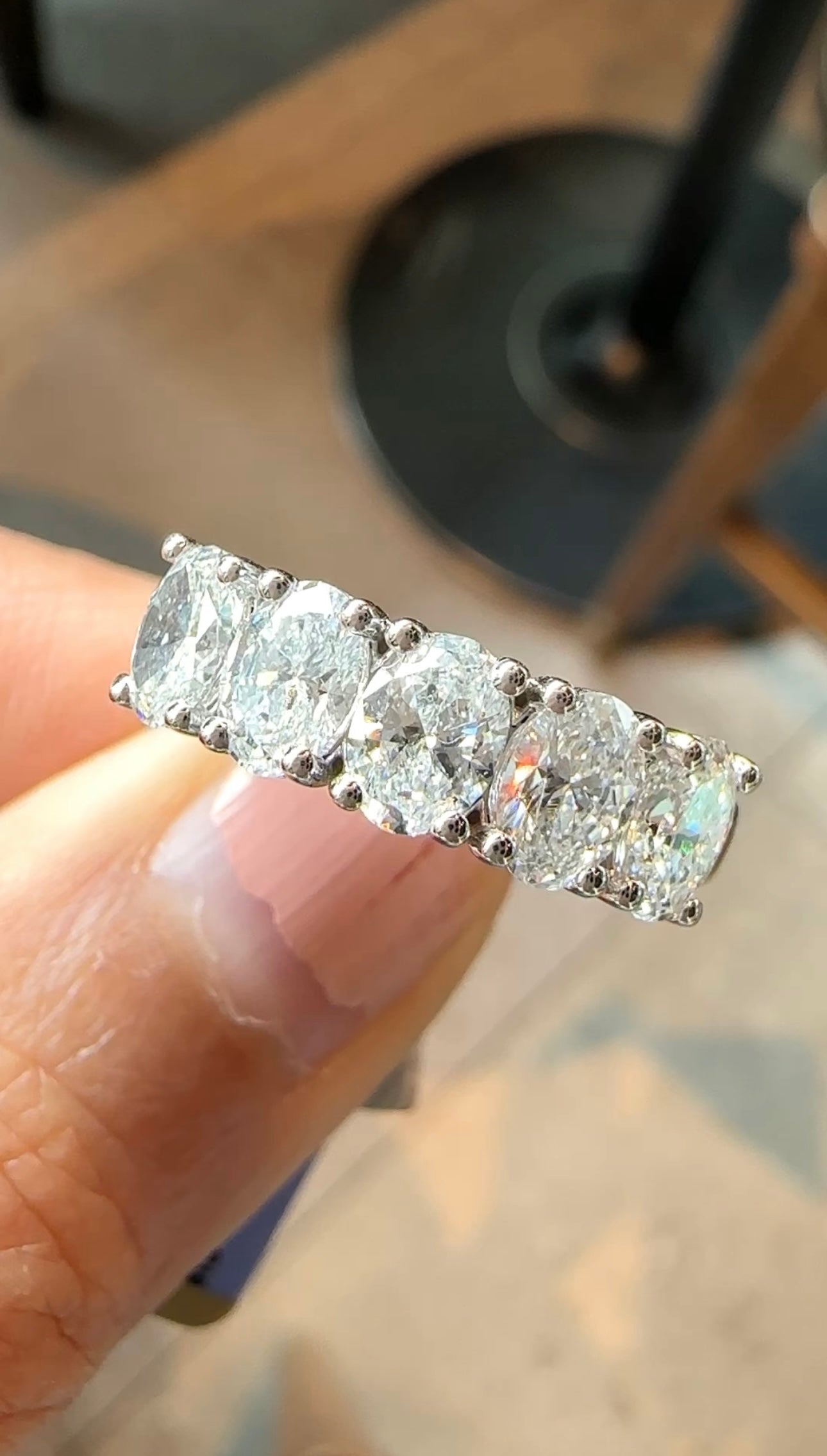 JOY Oval Shape Ring